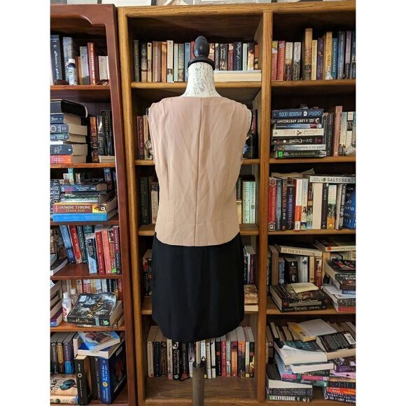 Gap 2 tone nude and black tank dress pleated front high neck euc sz 8 - Picture 3 of 5